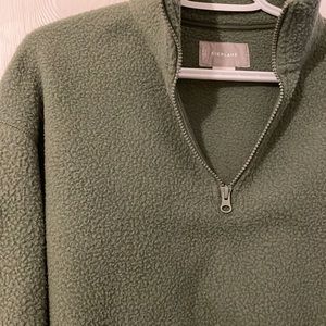 Everlane Renew Fleece pullover
